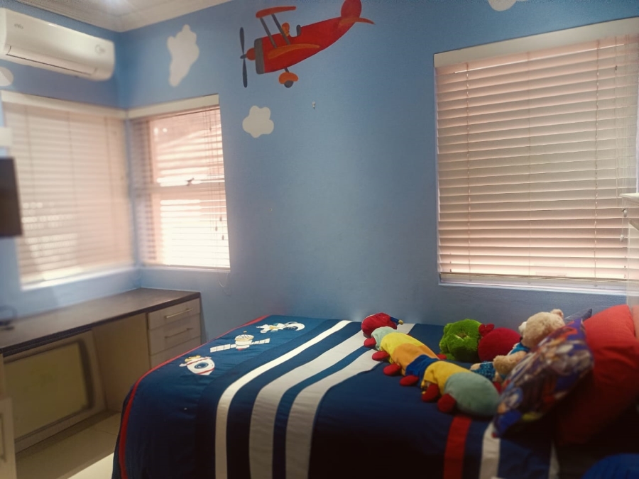 4 Bedroom Property for Sale in Beacon Bay Eastern Cape